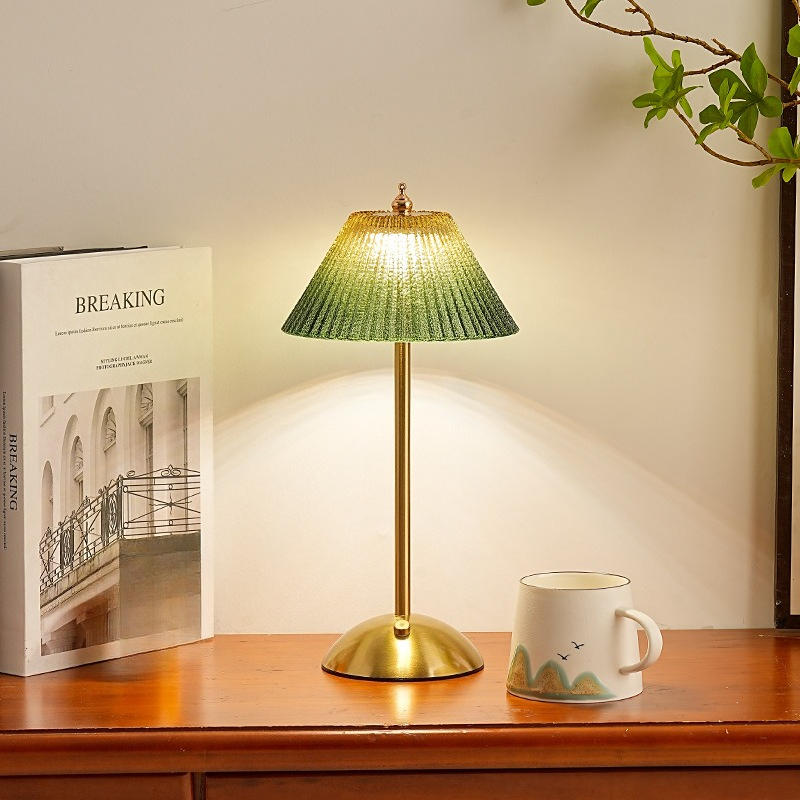 Lámpara de Mesa de Cristal Pli - Glass Bed reseña y precio